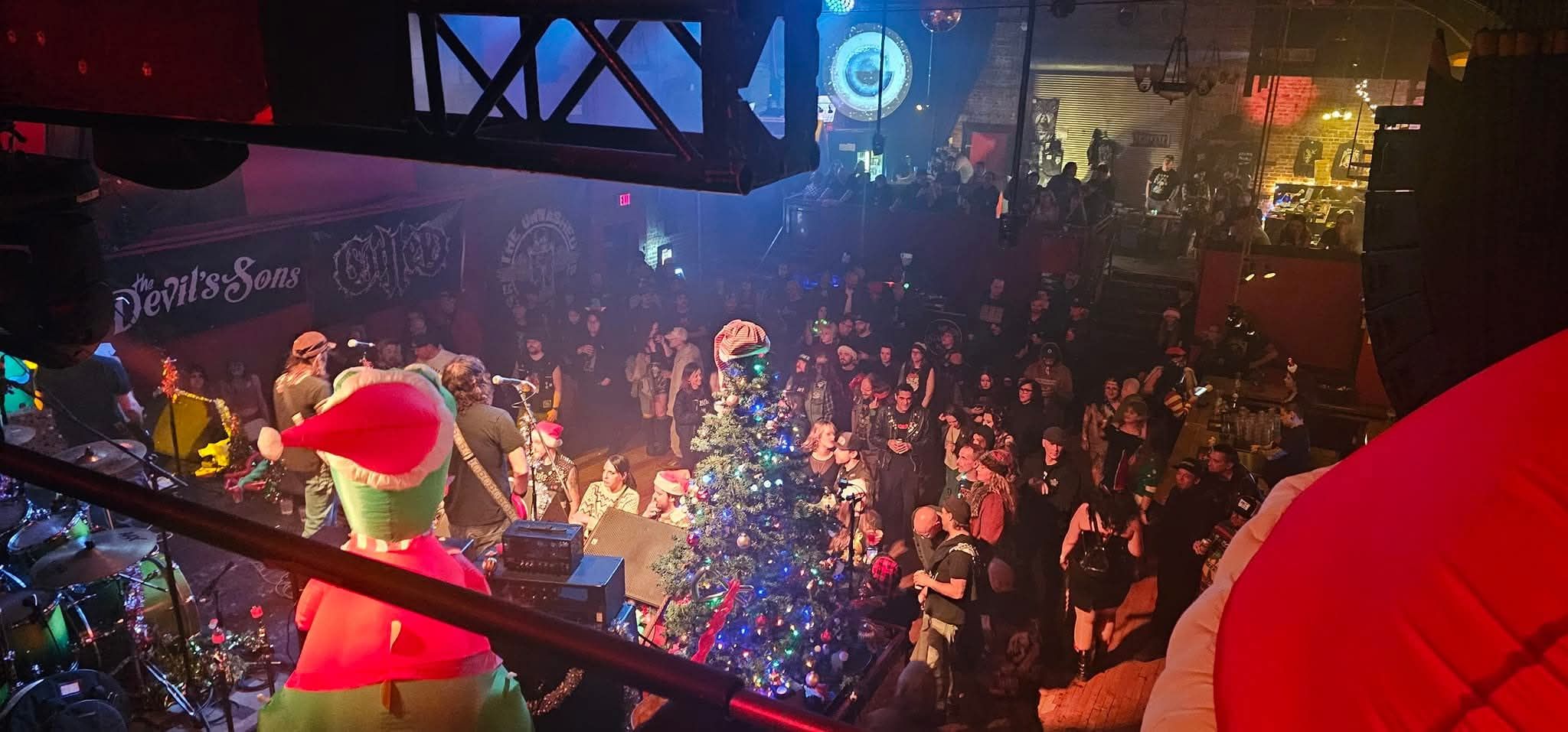 Yuletide Bonanza